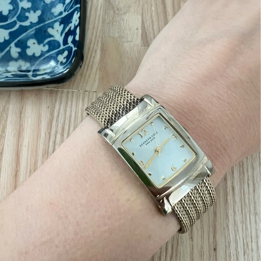 Kenneth Cole New York ladies rectangular gold tone dress watch NEW BATTERY